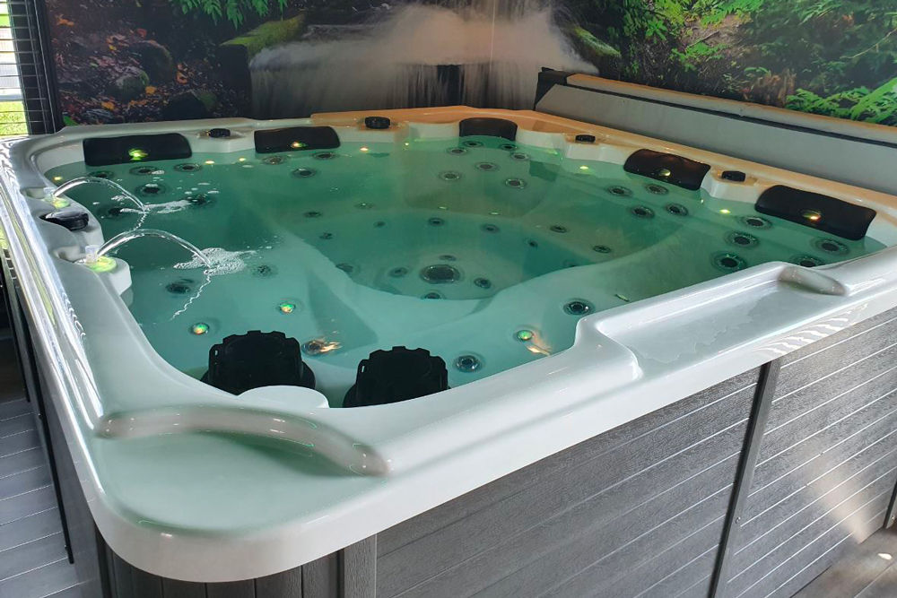  Installation de Jacuzzi intérieur et extérieur